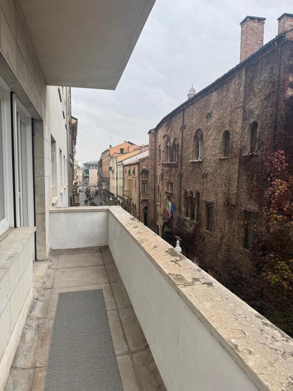 Santa Lucia Suites Padua Buitenkant foto